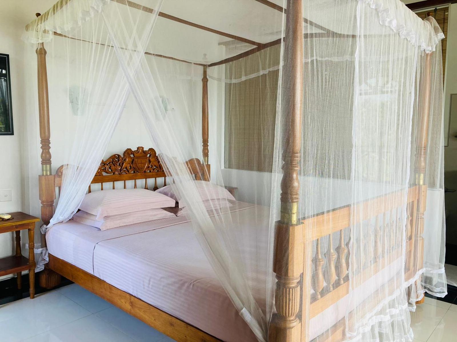 Skywalker Guest House Weligama Buitenkant foto