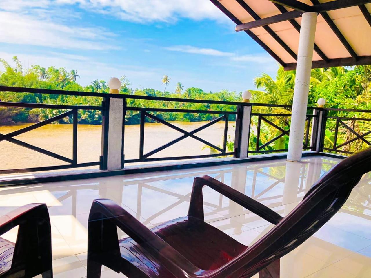 Skywalker Guest House Weligama Buitenkant foto