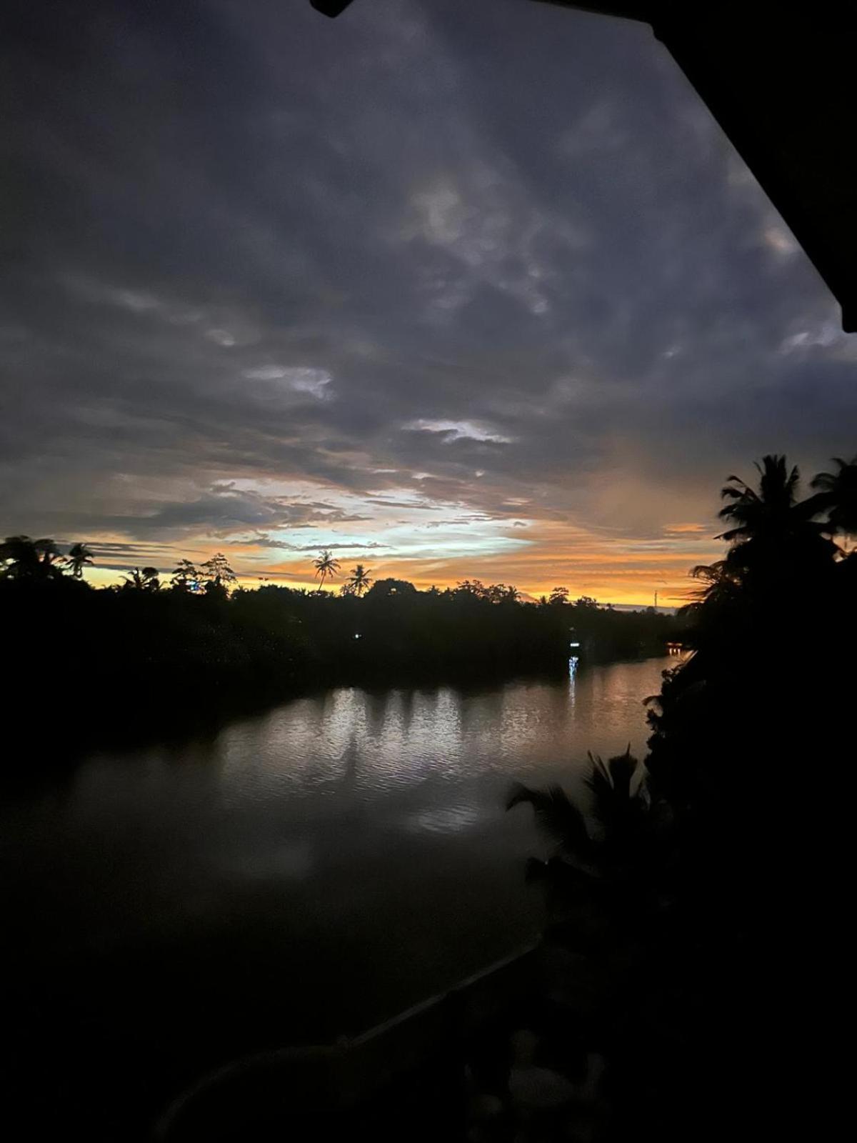 Skywalker Guest House Weligama Buitenkant foto