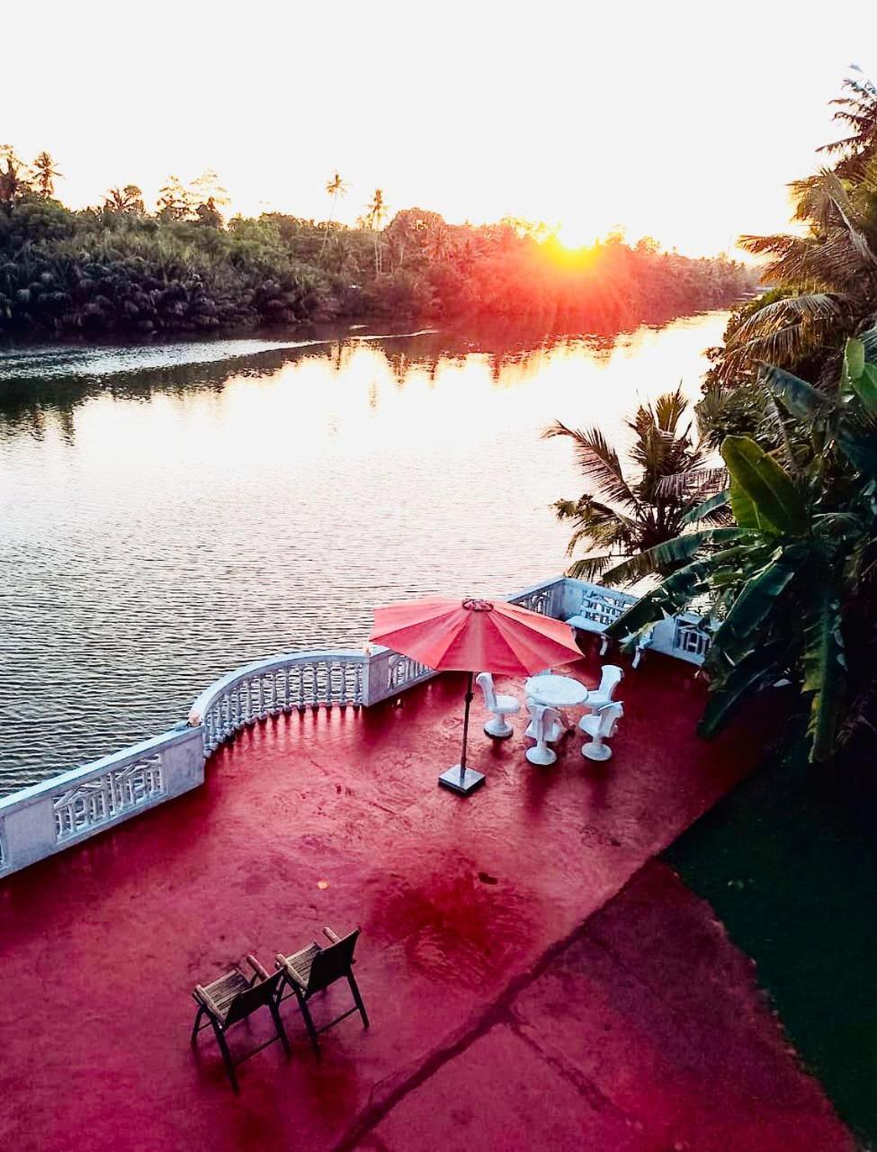 Skywalker Guest House Weligama Buitenkant foto